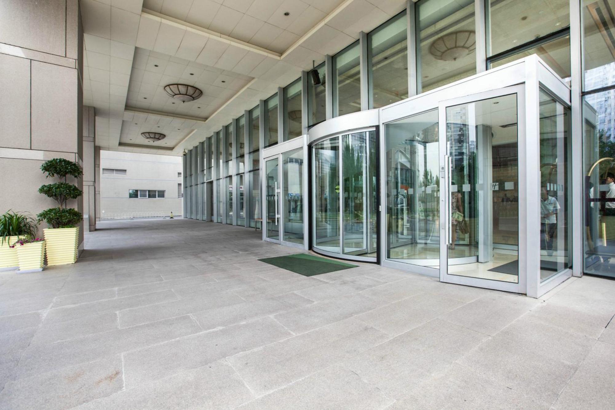 Holiday Inn Beijing Focus Square By Ihg Eksteriør billede